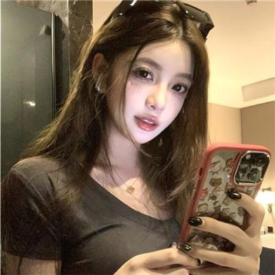 摇滚藏獒蓝色光芒